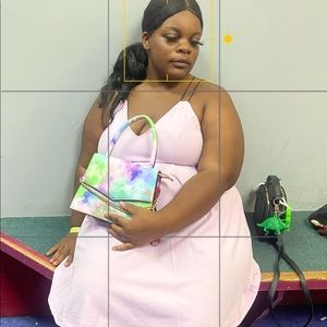 Meet your Posher, Aren